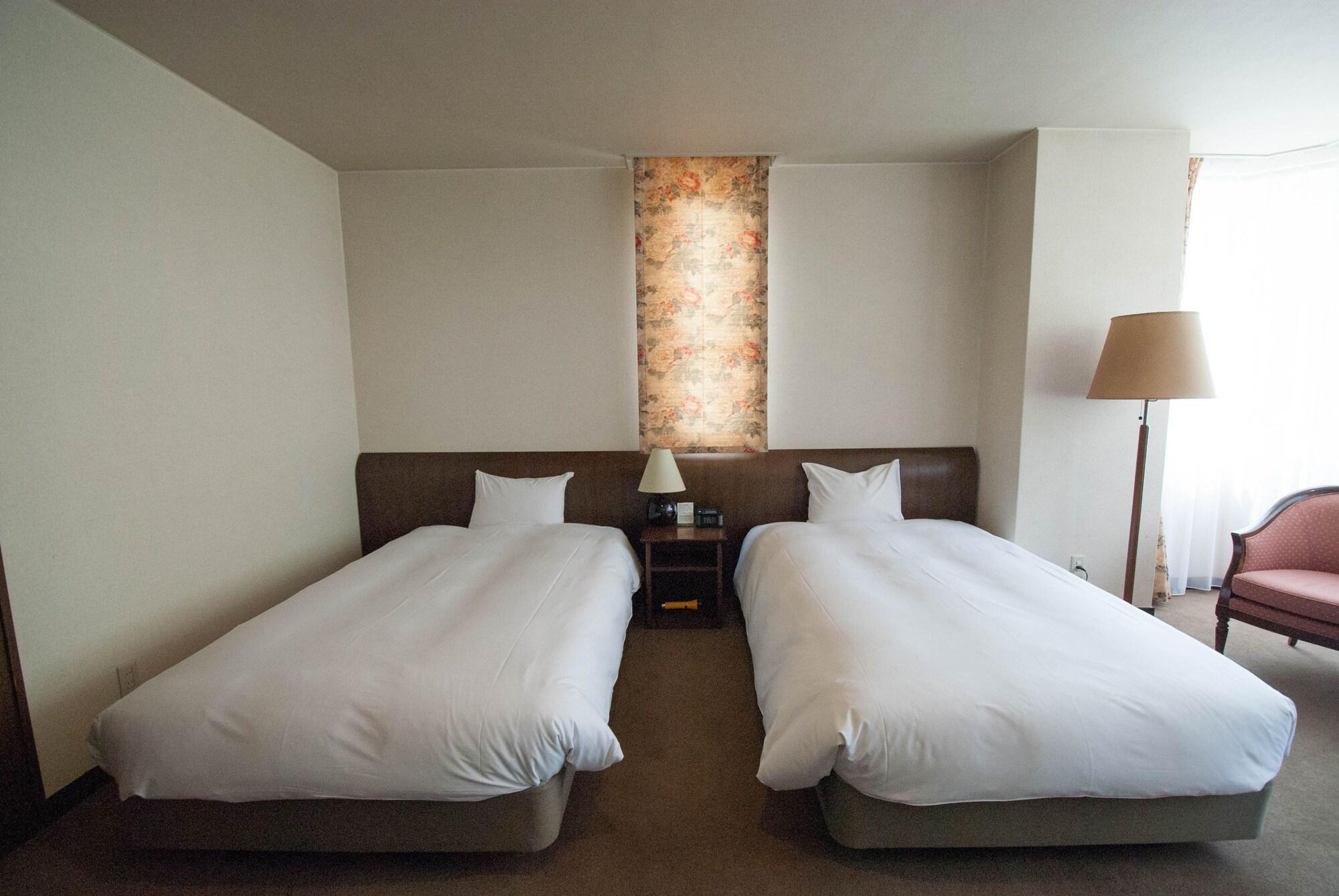 Hakuba Mominoki Hotel Екстериор снимка
