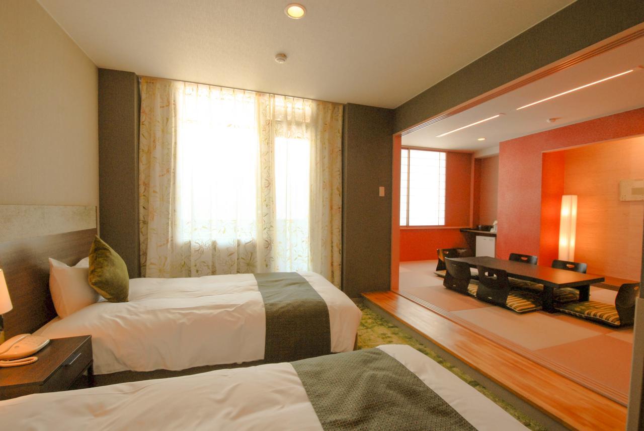 Hakuba Mominoki Hotel Екстериор снимка